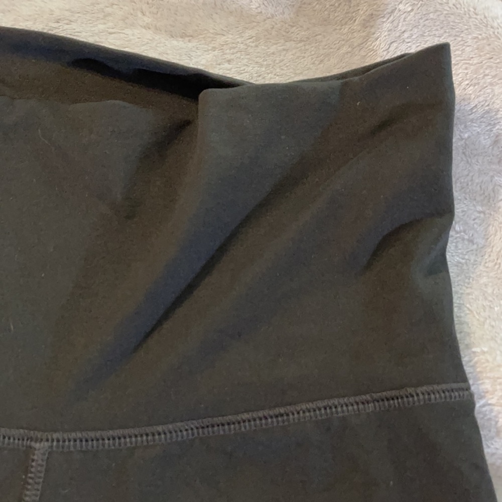 Lucy Capri pants - Picture 3 of 9